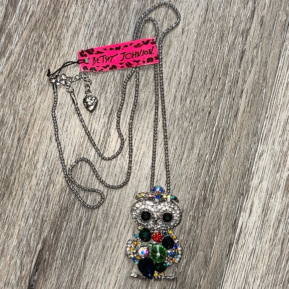 Betsey Johnson Owl Pendant Necklace - Picture 2 of 11